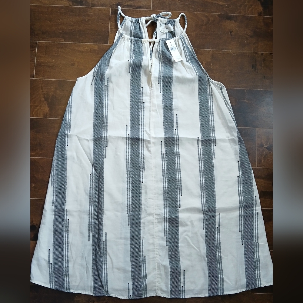 Lou & Grey dress